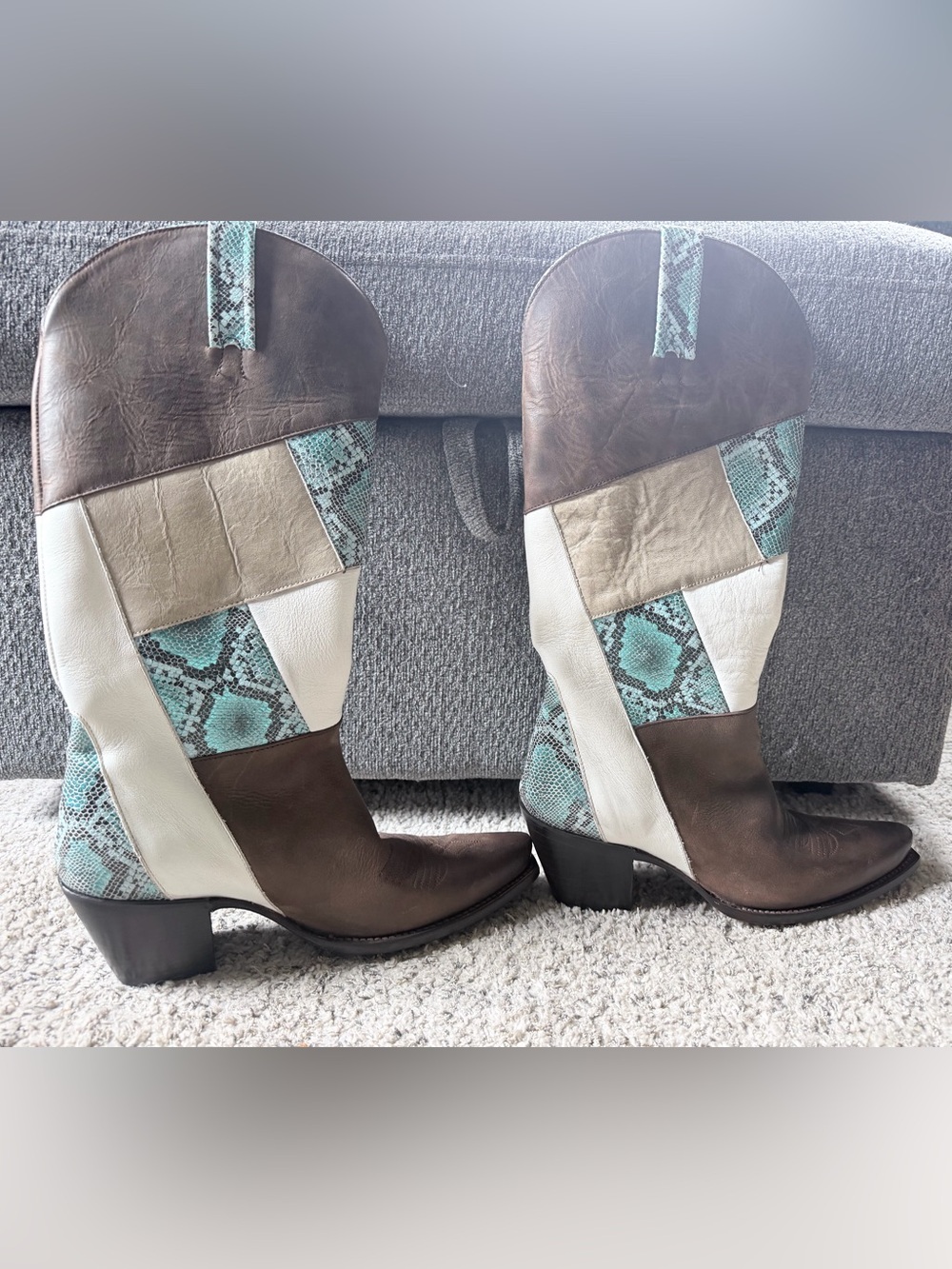 IDYLLWIND Patchwork Leather Western Boots in Brown, White & Teal Snake sz 7.5